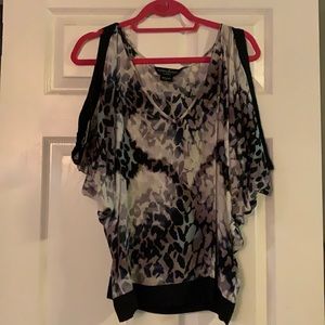 Marciano cold shoulder top